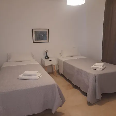 18 Torres Santa Cruz Apartment